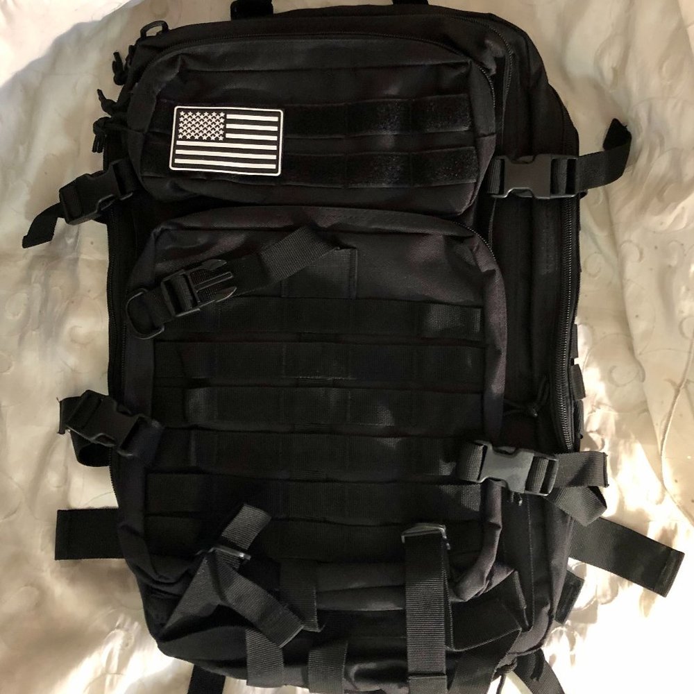 50L Large Capacity Army Tactical Backpack - Picture 2 of 3